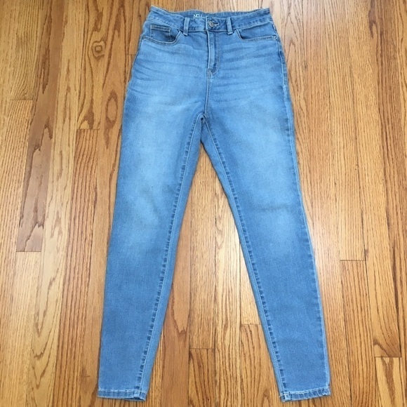 No Boundaries High Rise Light Blue Denim Stretch Soft Skinny Jeans - Picture 14 of 15